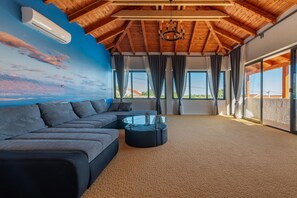 Villa, røyk | 4 soverom