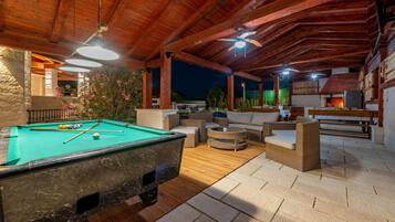 Villa, røyk | 4 soverom