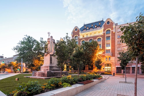 ZOYA LUXURY RESIDENCE