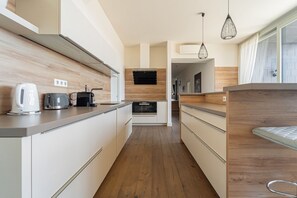 Private kitchen - ZOYA LUXURY RESIDENCE (Budapest)