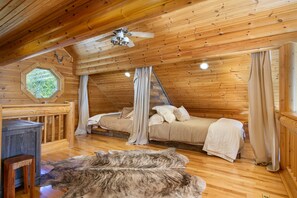 3 sovrum, strykjärn/strykbräda, gratis wi-fi och sängkläder