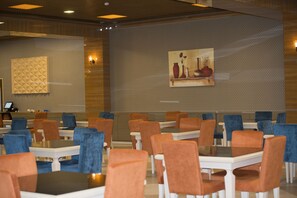 Dining - Naxçıvan Palace Hotel (Nakhchivan)