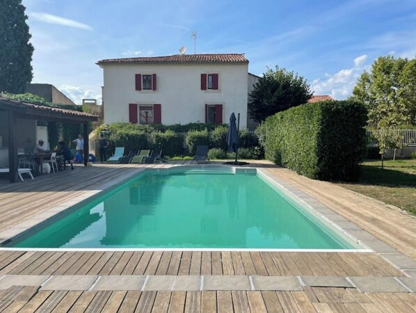 Outdoor pool, a heated pool - Renovated 19th-century house with heated swimming pool (Laurens)