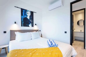 10 dormitorios, tabla de planchar con plancha, wifi y ropa de cama