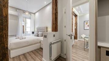 2 habitaciones, tabla de planchar con plancha y wifi gratis