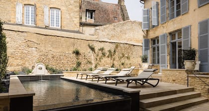 Le Petit Manoir