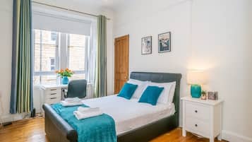 1 bedroom, travel cot, free WiFi, bed sheets