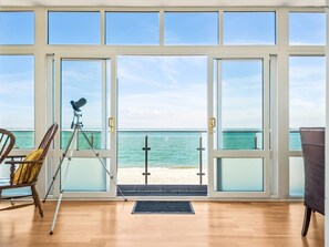 Balcony - Jarrahdale Beach House - Stunning Luxurious Holiday Pad by the sea - Pass the Keys (Herne Bay)