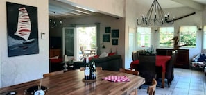 تناول الطعام