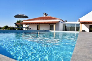 Udendørs pool
