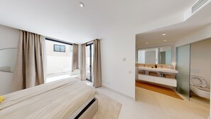 2 slaapkamers, een strijkplank/strijkijzer, gratis wifi, beddengoed