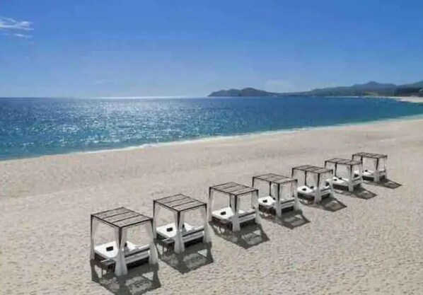 Beach nearby, beach towels