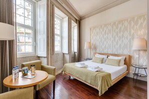 1 bedroom, travel cot, WiFi, bed sheets - Traça Apartments by DA'HOME - Studio #6 (Porto)