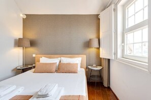 1 bedroom, travel crib, WiFi, bed sheets