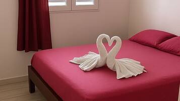 2 chambres, draps fournis