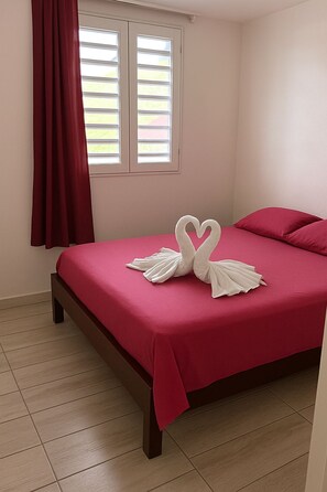 2 chambres, draps fournis