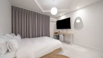 Standard Double Room | WiFi (free), bed sheets