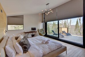 3 sovrum, skrivbord, strykjärn/strykbräda och wi-fi