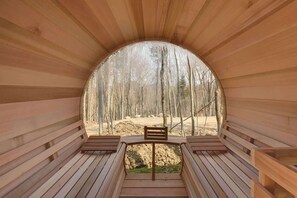 Sauna - Contemporary in Nature Cabin w/ Spa, Sauna & EV Friendly (Lac-Supérieur)