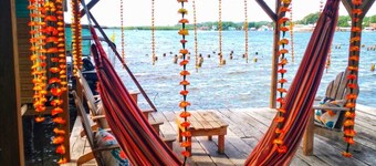 Enjoy the simple of life! The sound of the wave, beautiful Bay view