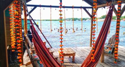 Enjoy the simple of life! The sound of the wave, beautiful Bay view