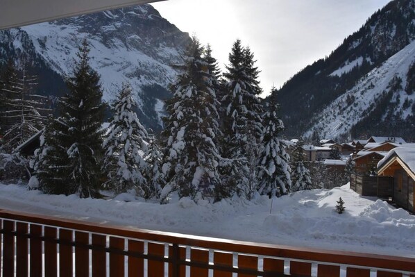Property grounds - Ground floor, terrace, tv, 23m², Pralognan-la-Vanoise (Pralognan-la-Vanoise)