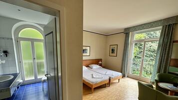 Deluxe Quadruple Room, Lake View | Desk, free WiFi, bed sheets