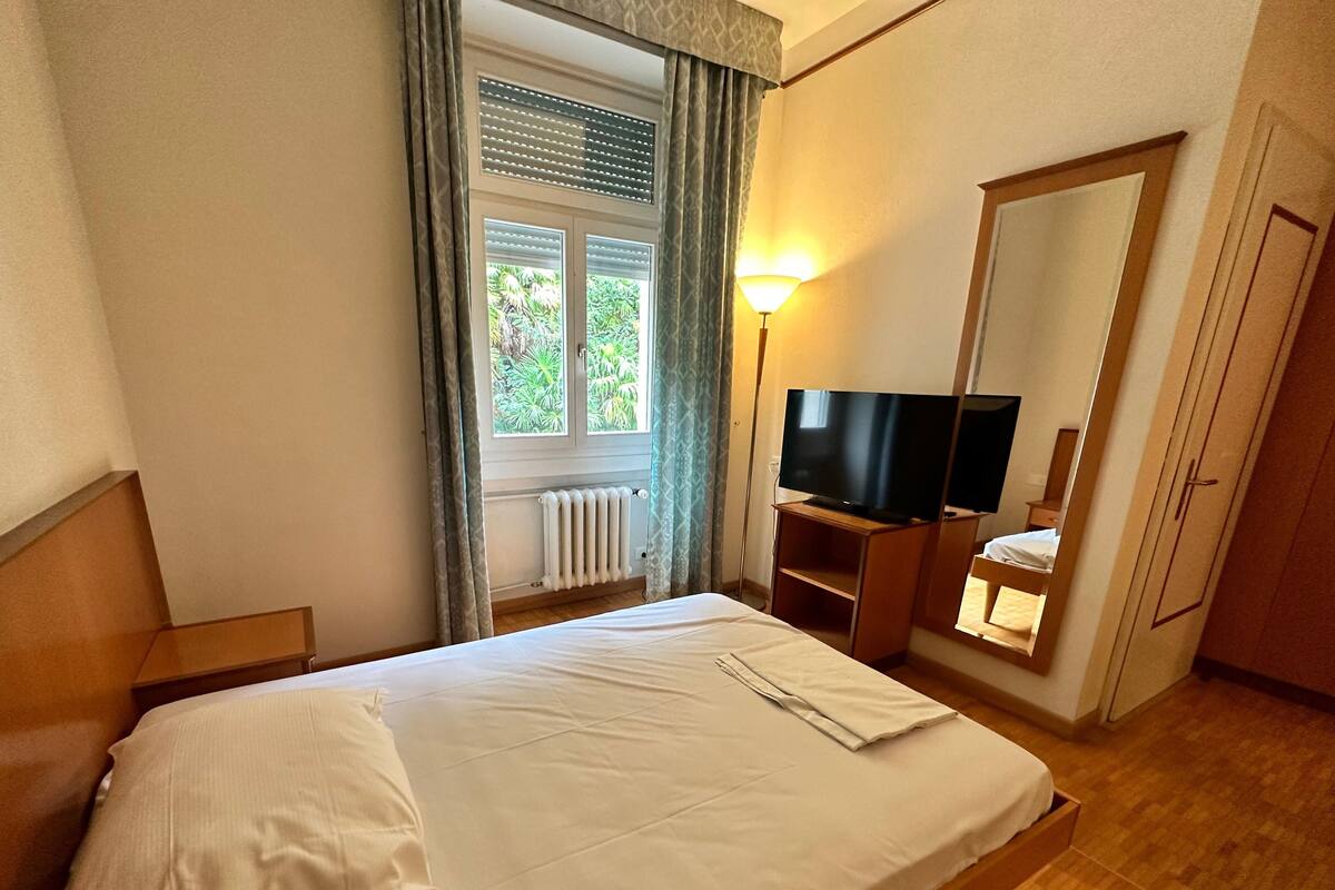 Classic Single Room | Desk, WiFi (free), bed sheets