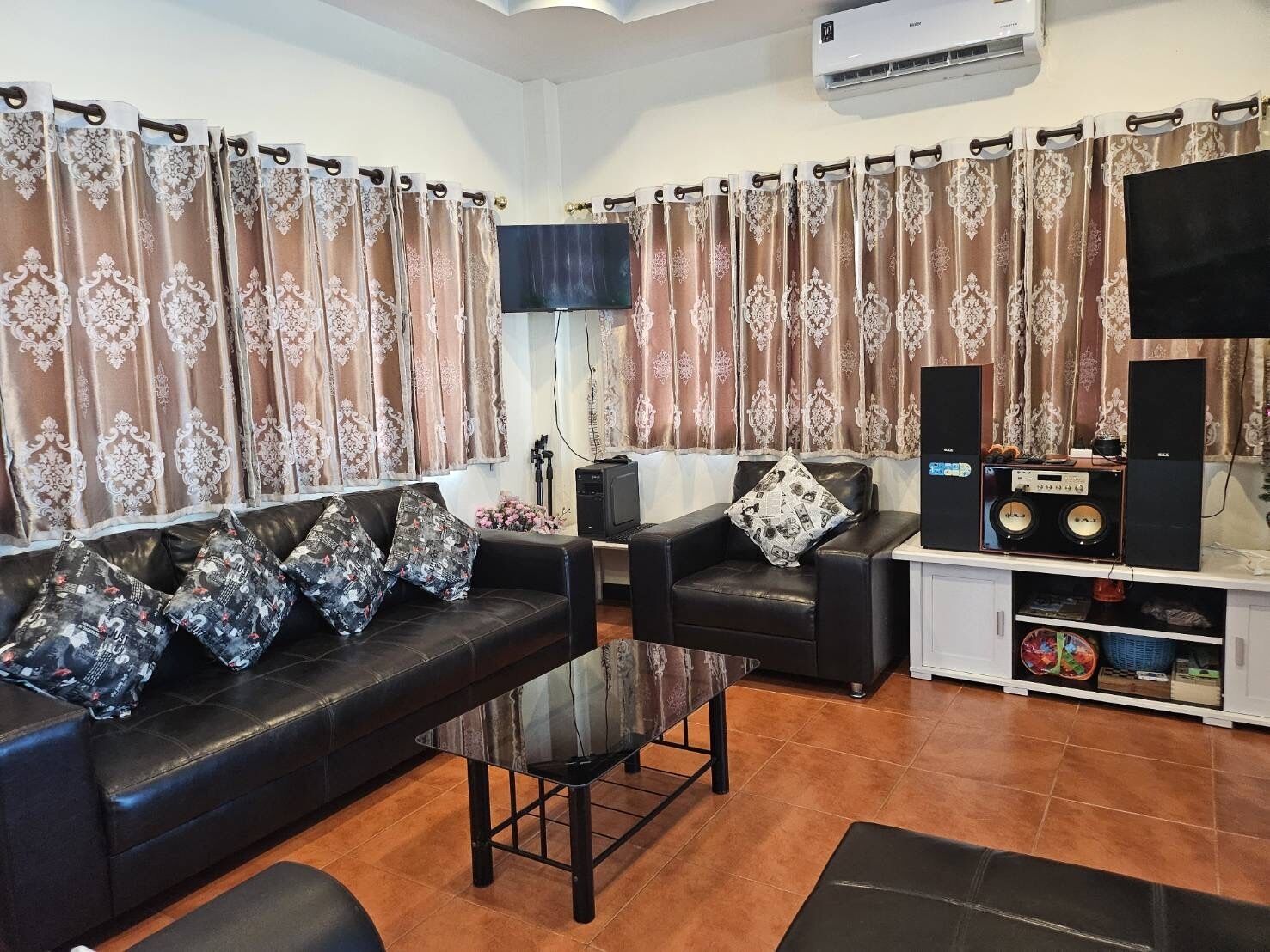 Two Story With Guest Suite And Private Big 4x8 Salt Pool (Water Deep 0.50-1.50) - Hua Hin