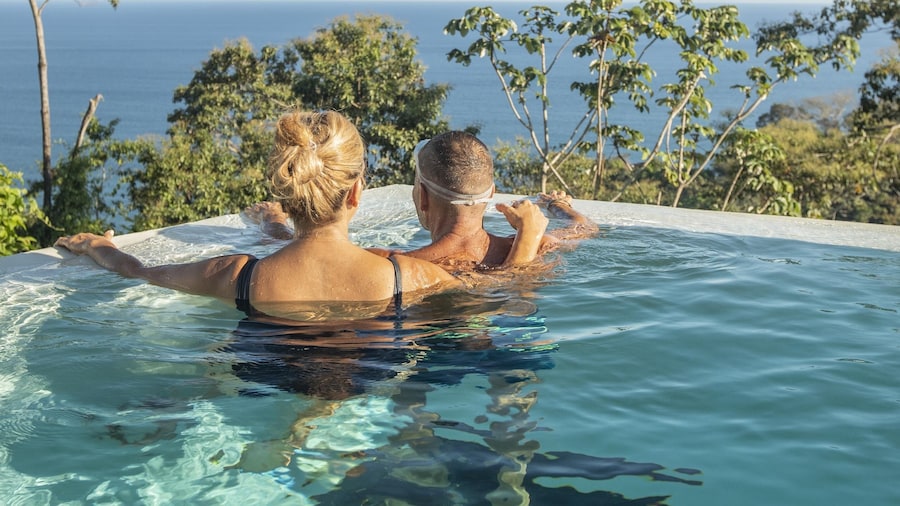 Adeluna Luxury Ocean View Villas