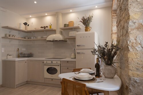 La Corda - newly renovated apartment in Corfu town