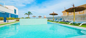 210 New Mar Pool - Alicante Holiday