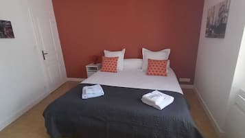 2 bedrooms, free WiFi, bed sheets