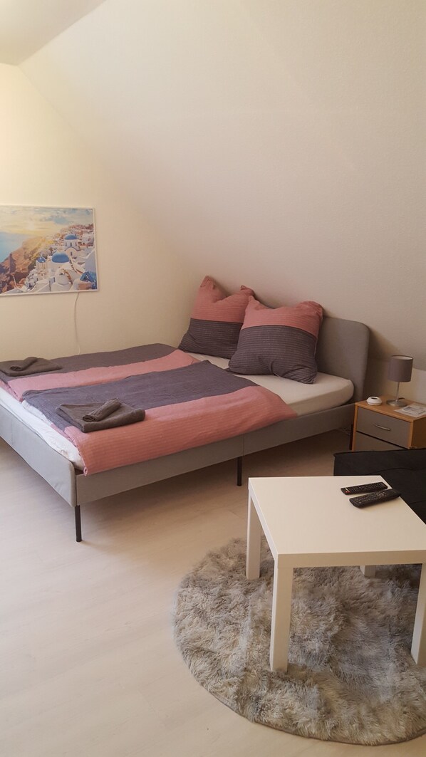 1 Schlafzimmer, kostenloses WLAN, Bettwäsche