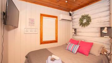 2 makuuhuonetta, Wi-Fi, vuodevaatteet