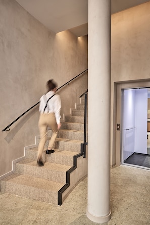 Reception - Joe's Gomila Boutique Hotel (Palma de Mallorca)