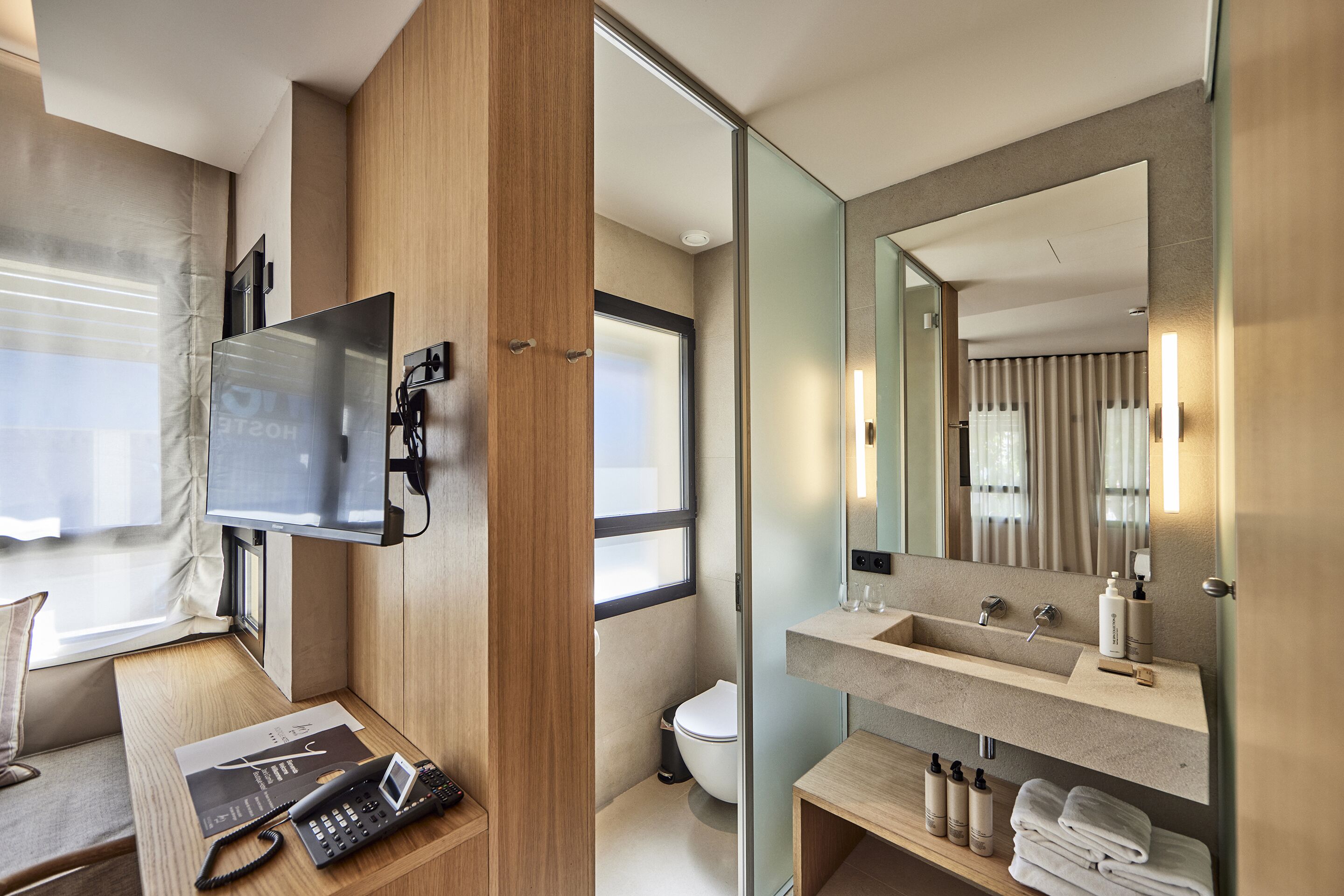 Foto - Joe S Gomila Boutique