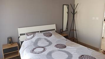 1 slaapkamer, reisbedje, gratis wifi, beddengoed