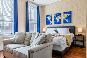 1 bedroom, iron/ironing board, WiFi, bed sheets