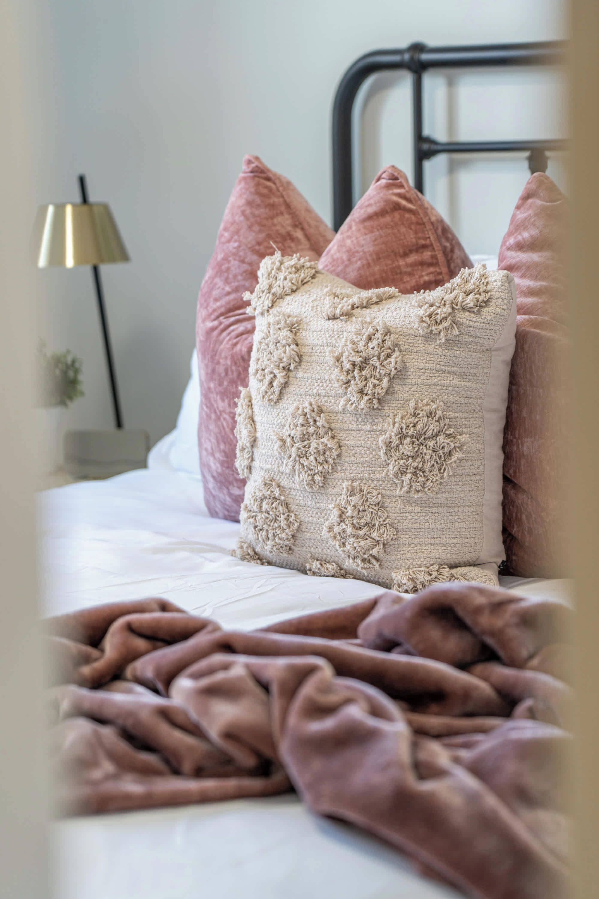 5 Schlafzimmer, Bügeleisen/Bügelbrett, WLAN, Bettwäsche