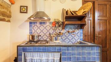 Family Villa, Multiple Bedrooms, Mountainside (Villa Olmo With Private Pool) | Private kitchen | Fridge, microwave, stovetop, coffee/tea maker