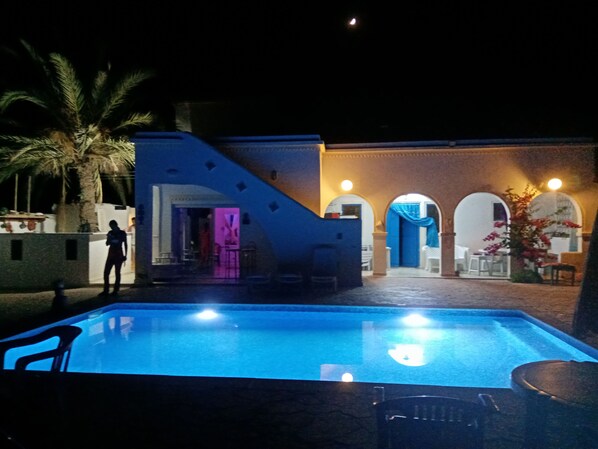 Pool