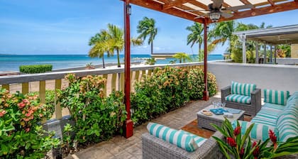 Beachfront 4 Bedroom Luxury Villa with Pool, Chef, Butler
