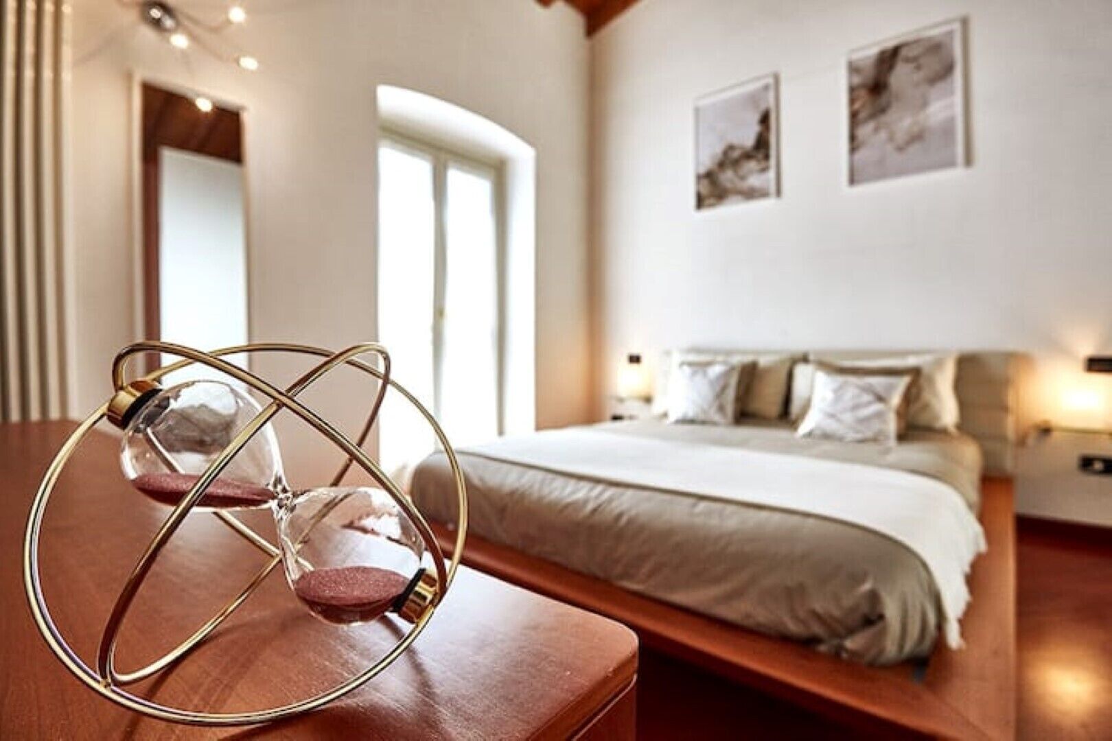 2 camere, ferro/asse da stiro, Wi-Fi gratuito, lenzuola