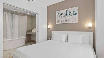 1 chambre, fer et planche Ă repasser, Wi-Fi gratuit, draps fournis