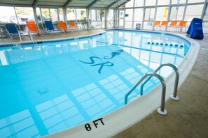 Piscina interna, piscina aquecida