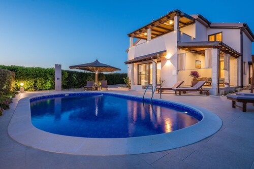 Villa M M Zadarvillas