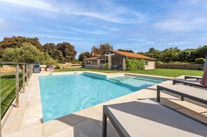 Biệt thự | 2 phòng ngủ 