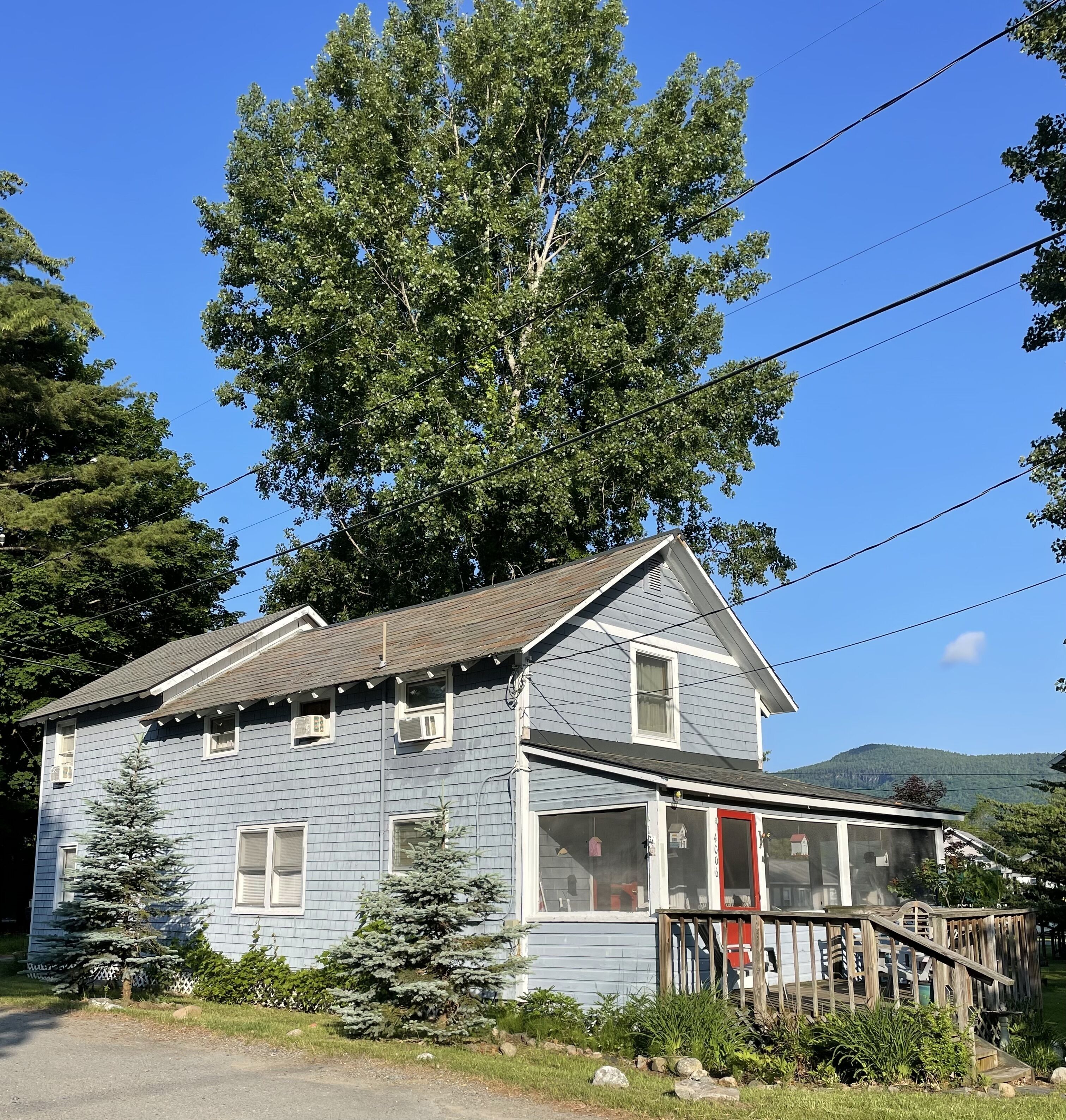 Lake George, Huletts Landing, Large family -friendly 5 BD Cozy Country Cottage