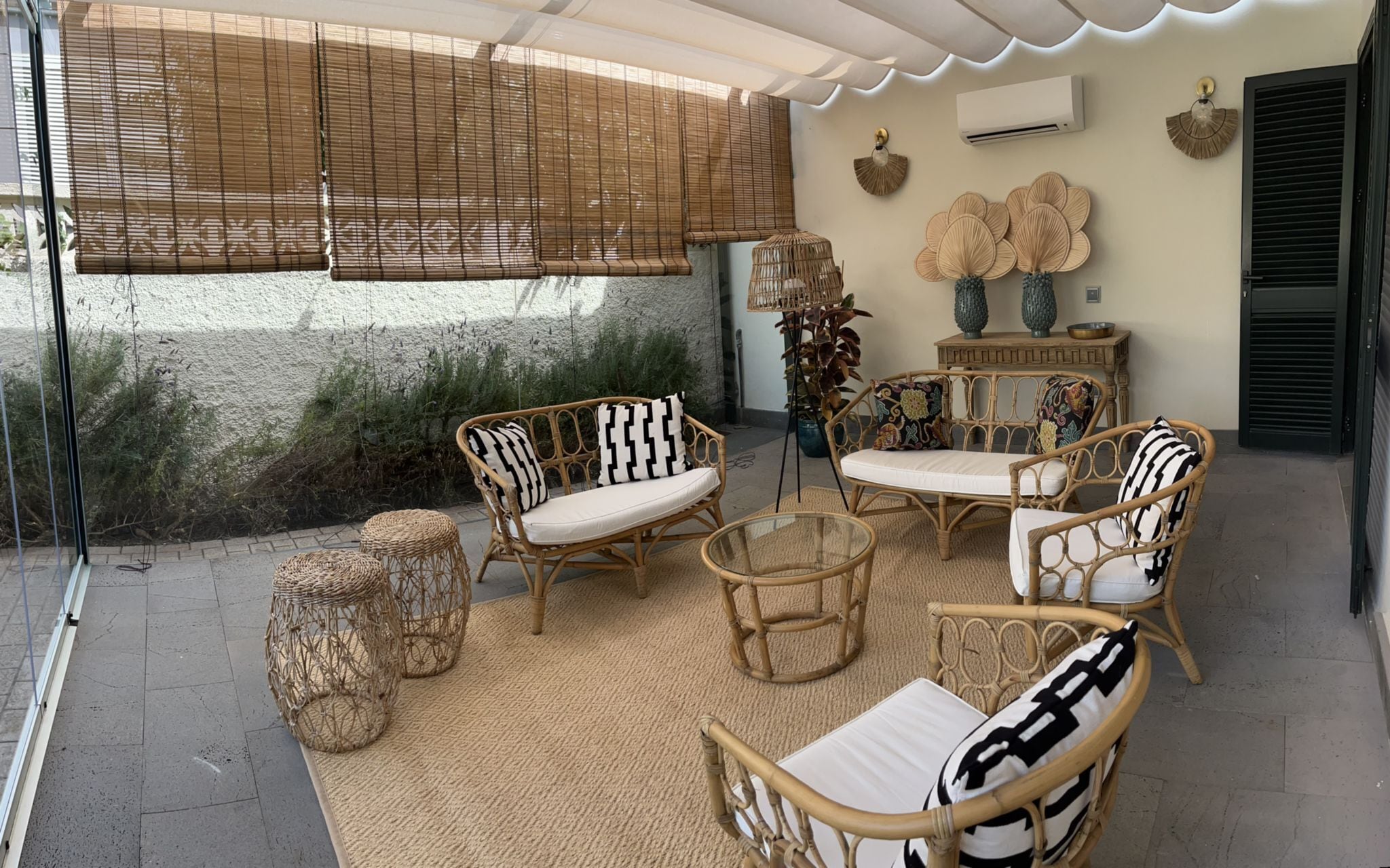 basic suite | 1 bedroom, in-room safe, blackout curtains, free wifi